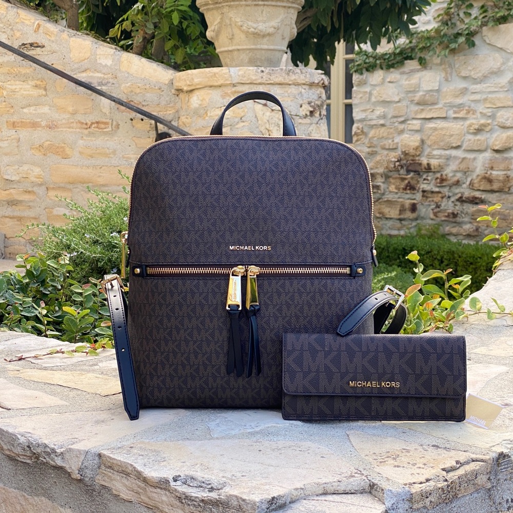 Michael Kors Rhea Zip MD Slim Backpack&wallet